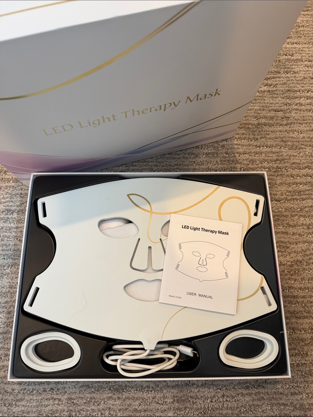 LED Facial Mask - Picture 4 of 5